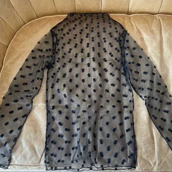 ‼️ BLACK MESH LONG SLEEVE TOP - Picture 5 of 12